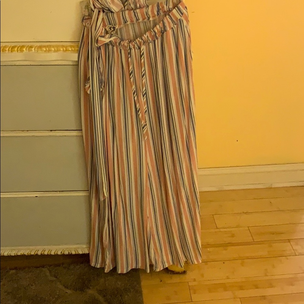 Matching pants and crop top set